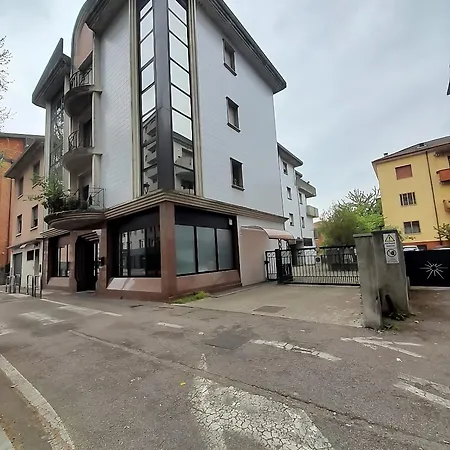 Unico 5 - 400 Mt Dalla Stazione, 10 Minuti Per * Venezia