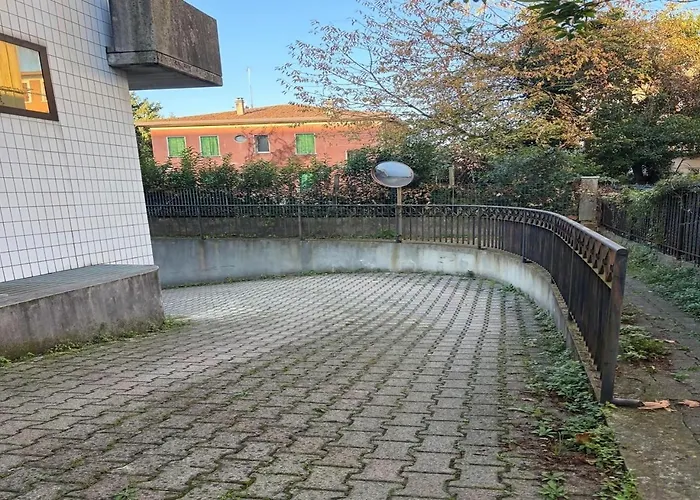 4 Ospiti, Parcheggio Gratis, 10 Minuti Da Apartman *
